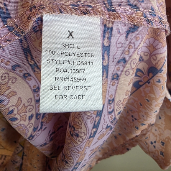 ARULA Pink and Purple Patterned Midi Dress - Picture 8 of 12